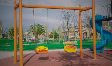 Playground Swings Manufacturers in Durg