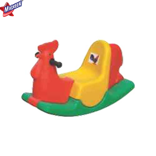 Hen Rocker Muilticolor Manufacturer in Sitamarhi