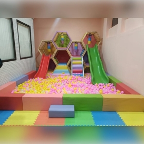 Hexagon Indoor Soft Play Area with Double Slide Manufacturer in Delhi NCR