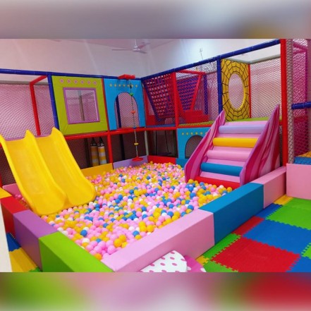Kids Indoor Soft Play Area with Ball Pool and Double Slide Manufacturer in Barabanki